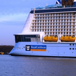 royal Caribbean cruise ship